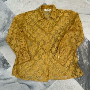 Selene Sport Golden Lace Top Size Small Festive Holiday